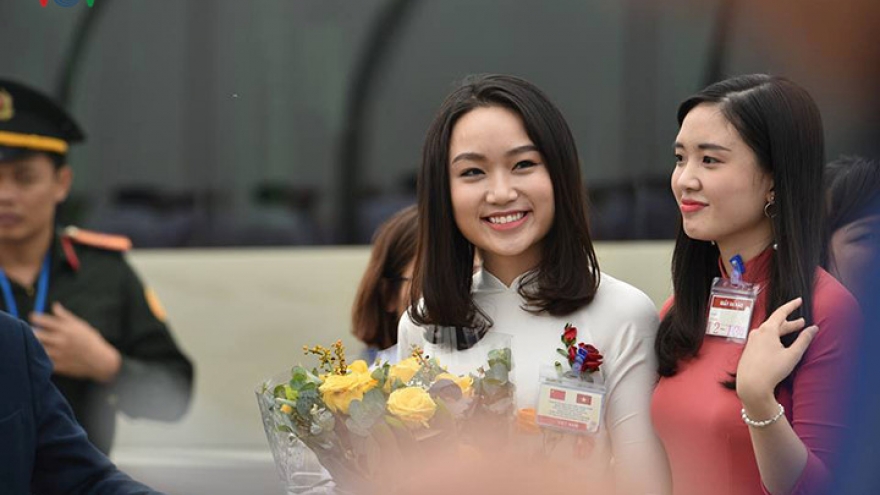 Students in the limelight after meeting heads of state, and Jack Ma