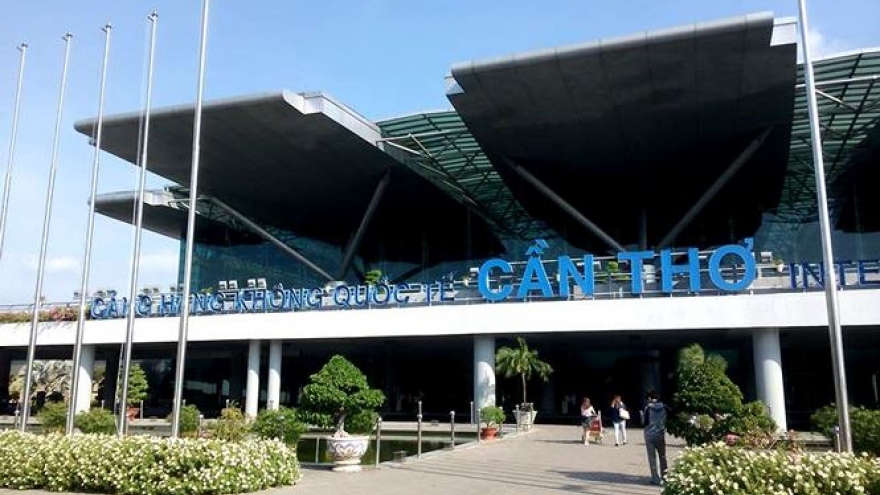 Vietnam Airlines proposes air logistics centre in Can Tho