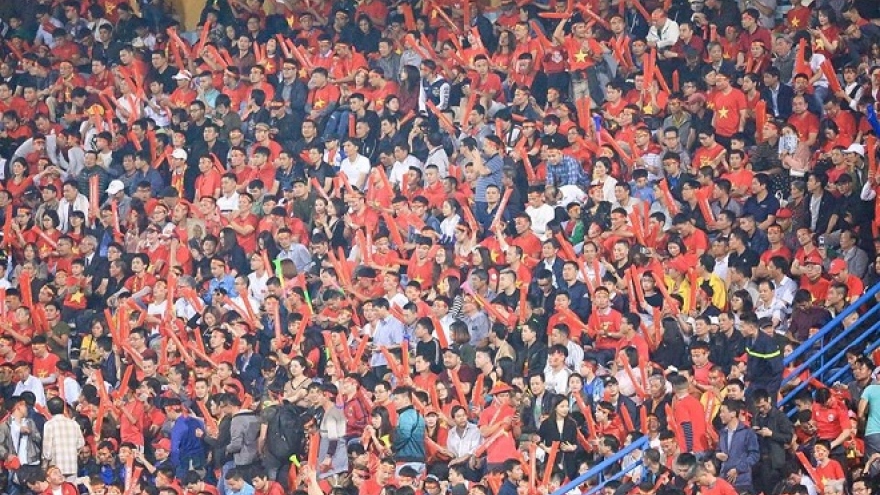 Vietnam enjoys strong home support during AFF Cup group stage