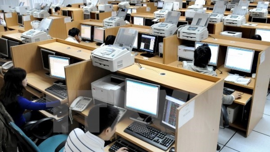 State Treasury offloads VND4.072 trillion worth of G-bond