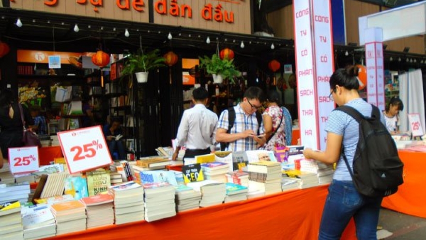 Weekend entertainment venues