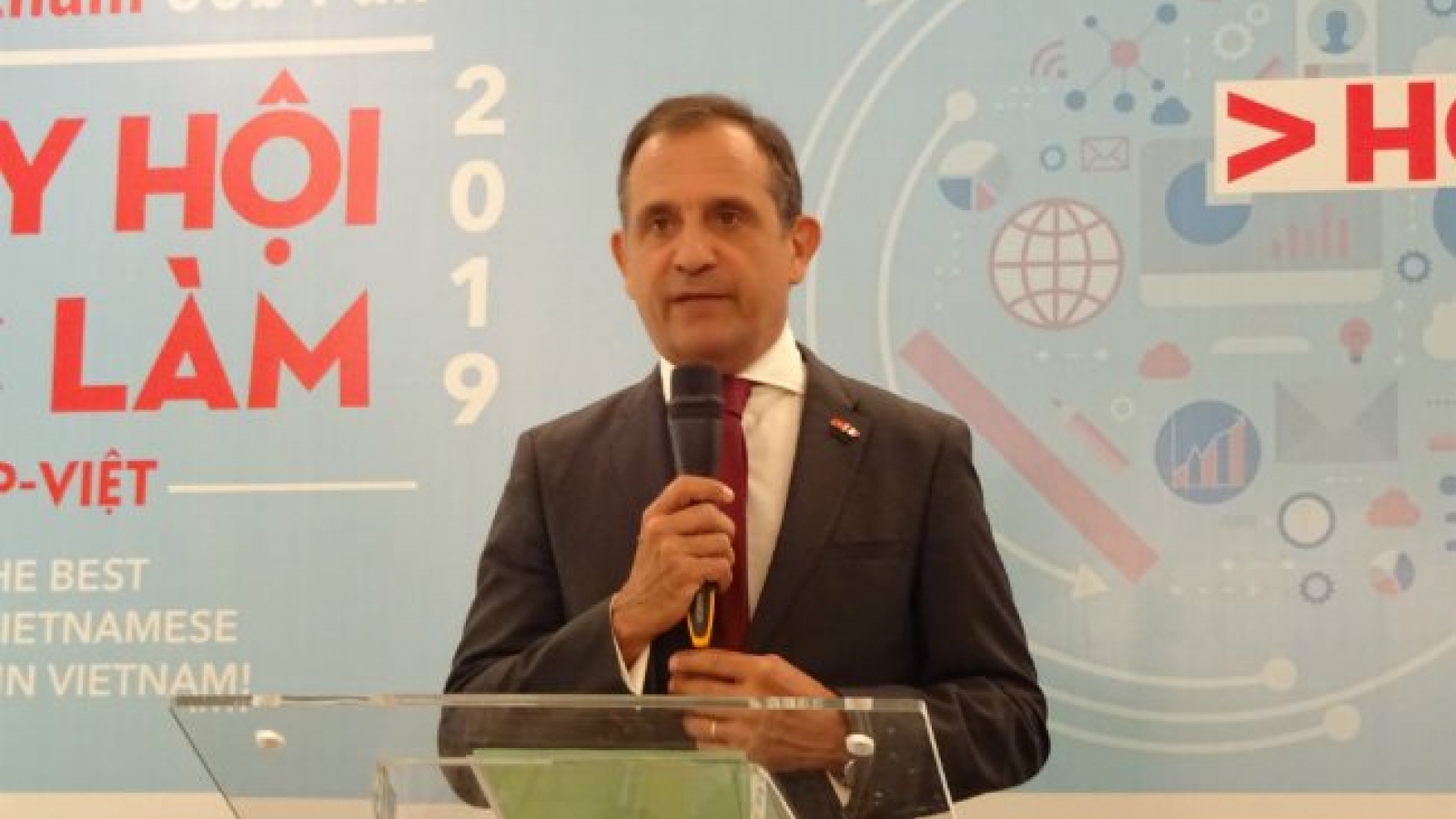 Sixth France-Vietnam job fair to be held in Hanoi and HCMC