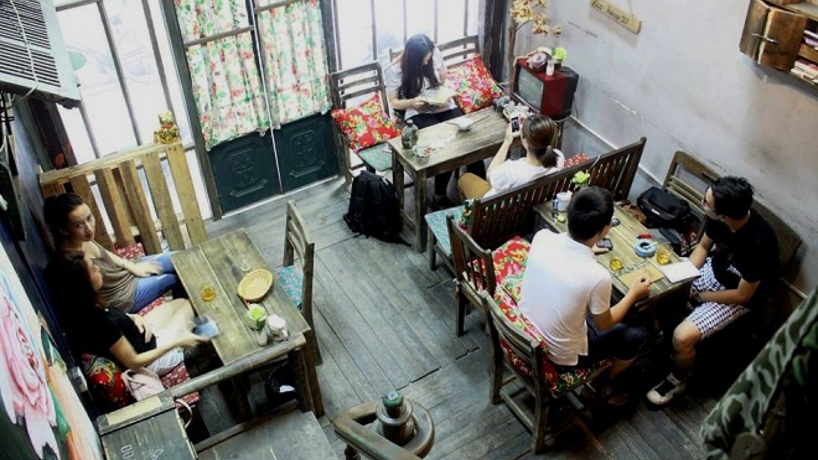 6 most nostalgic coffee shops in Hanoi