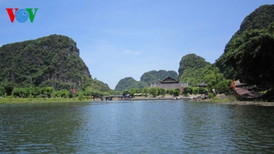 Top destinations close to Hanoi to celebrate the New Year