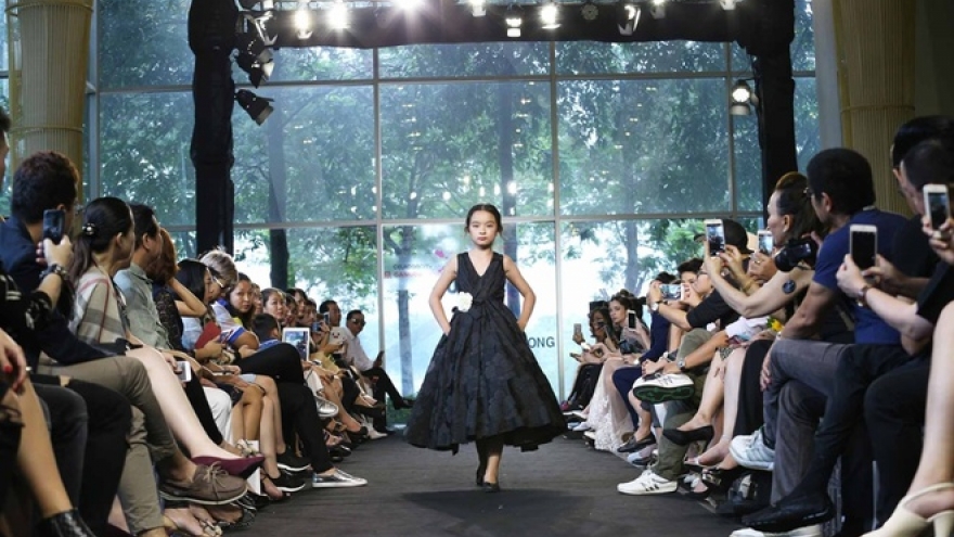 Do Manh Cuong launches fashion collection for kids