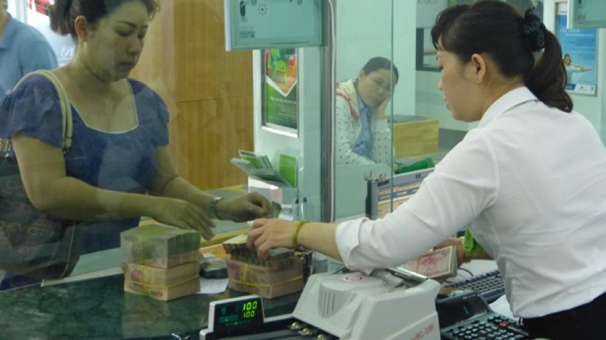 Moody’s lowers outlook on Vietnamese banking system