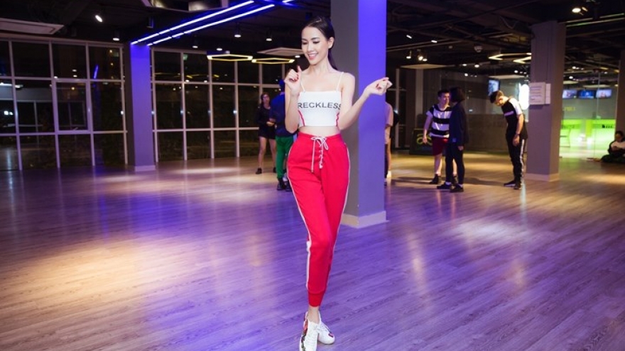 Thi Mo’s rigorous training for World Miss Tourism Ambassador