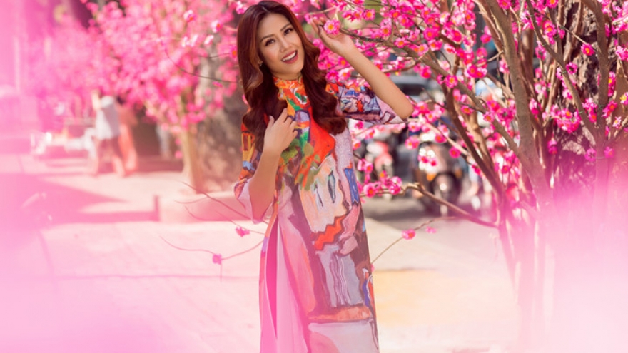 Thi Loan rings in the Lunar New Year in style
