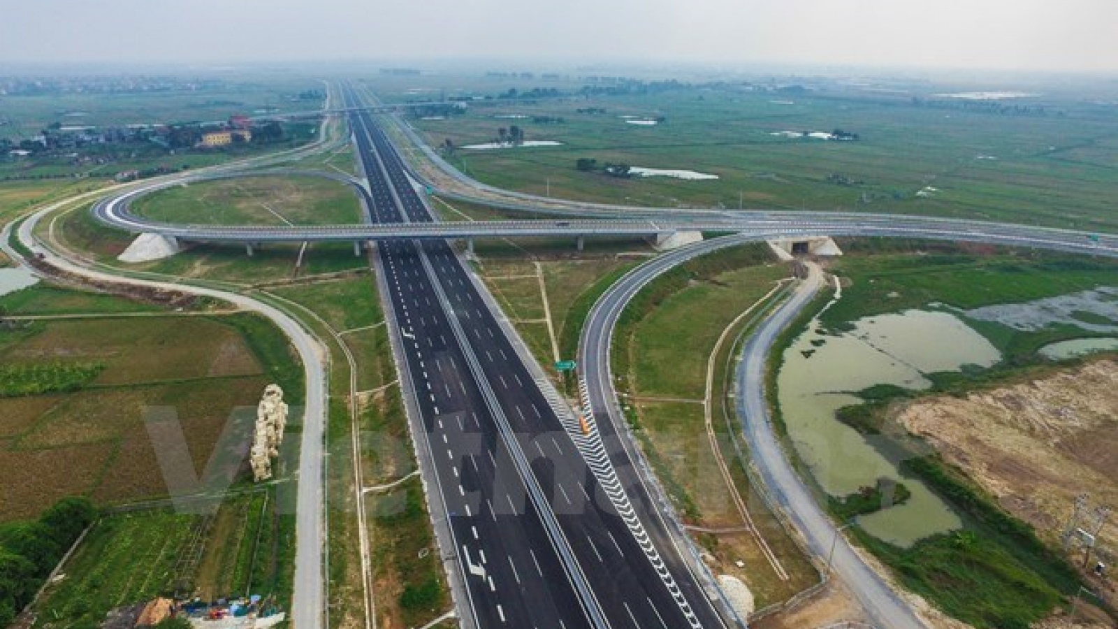 ADB continues infrastructure investment in Vietnam