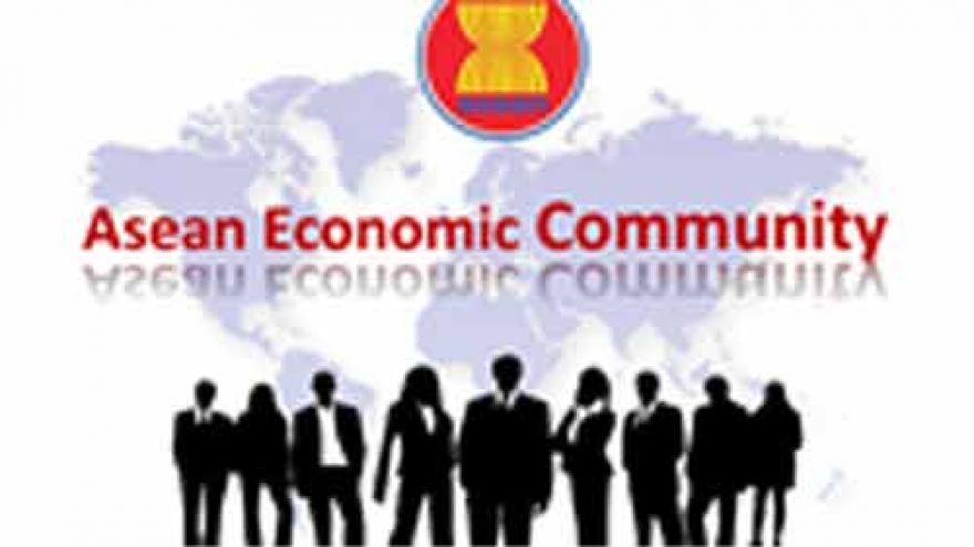 Vietnam needs to prepare ahead of AEC formation: expert