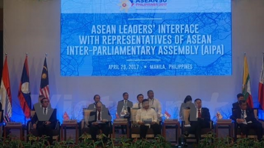 
        AIPA, ASEAN want stronger relations at all cooperation levels
                              
