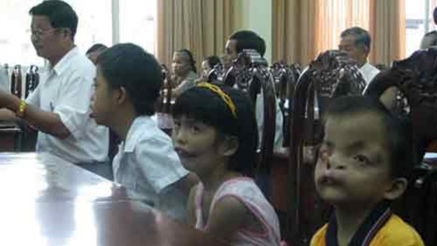 Can Tho takes care of Agent Orange victims