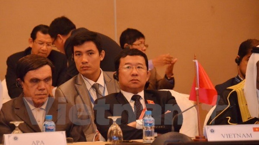 Vietnam attends APA meetings in Cambodia