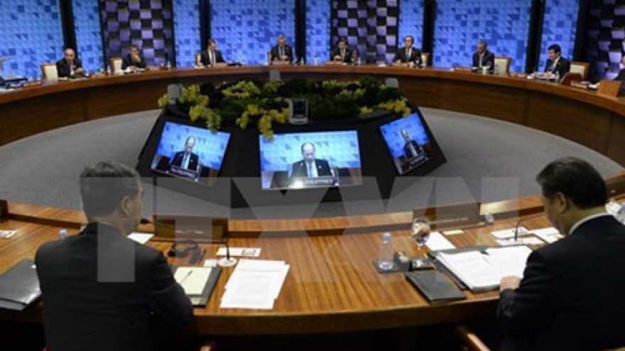 APEC leaders urge regional counter-terrorism cooperation