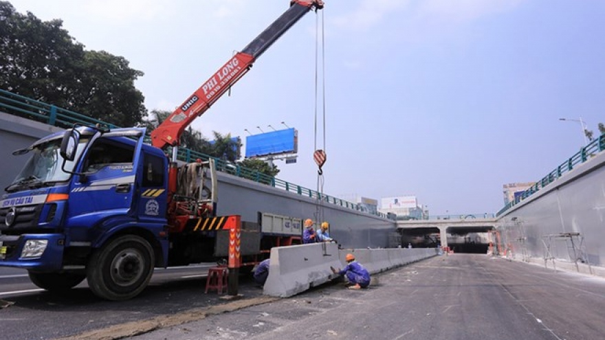 Da Nang tunnel to be opened ahead of APEC 2017