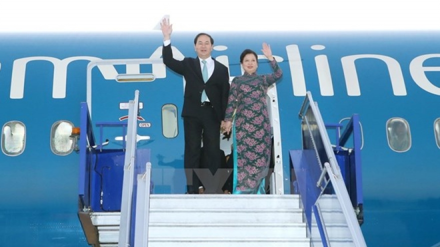 President arrives in Lima for APEC week