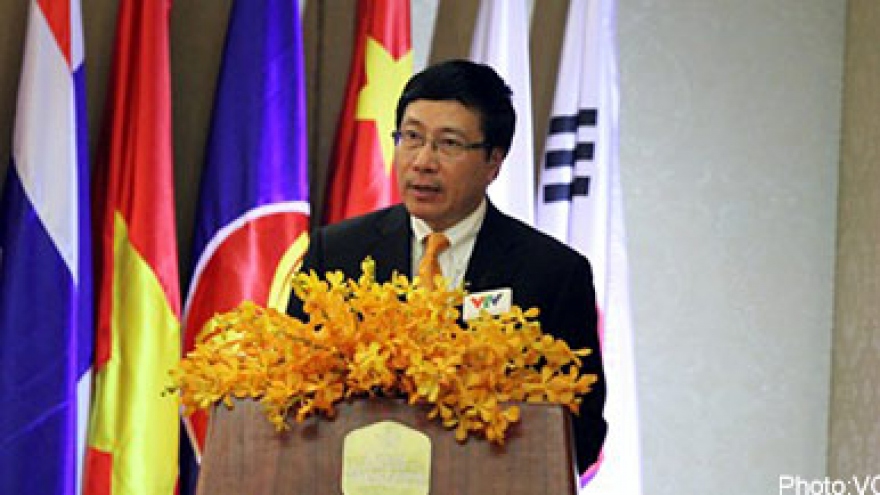 ASEAN ministers seek to promote cultural identity