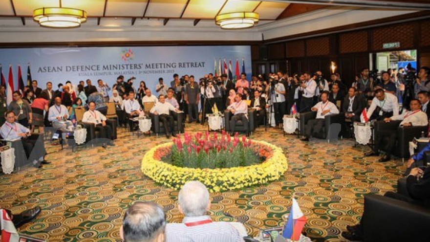 ASEAN defence ministerial meeting retreat opens in Malaysia
