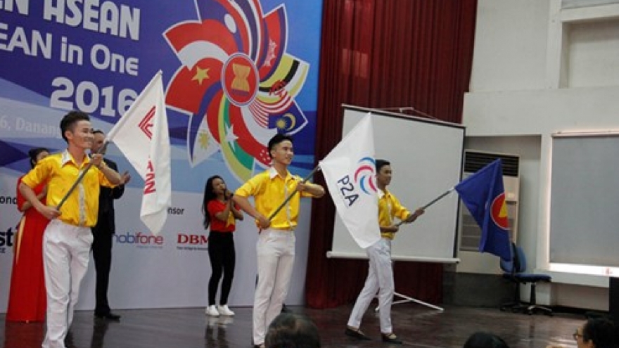 Students gather for ASEAN conference in Danang