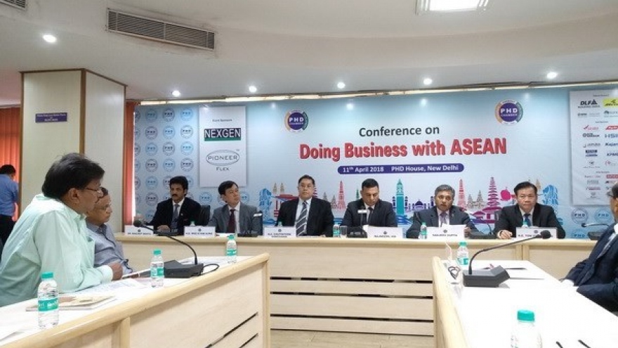 
        Vietnam attends ASEAN-India business cooperation conference
                              