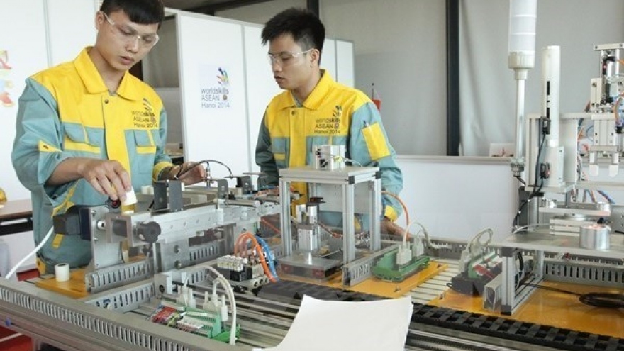 Vietnam targets in Top 3 at ASEAN Skills Competition