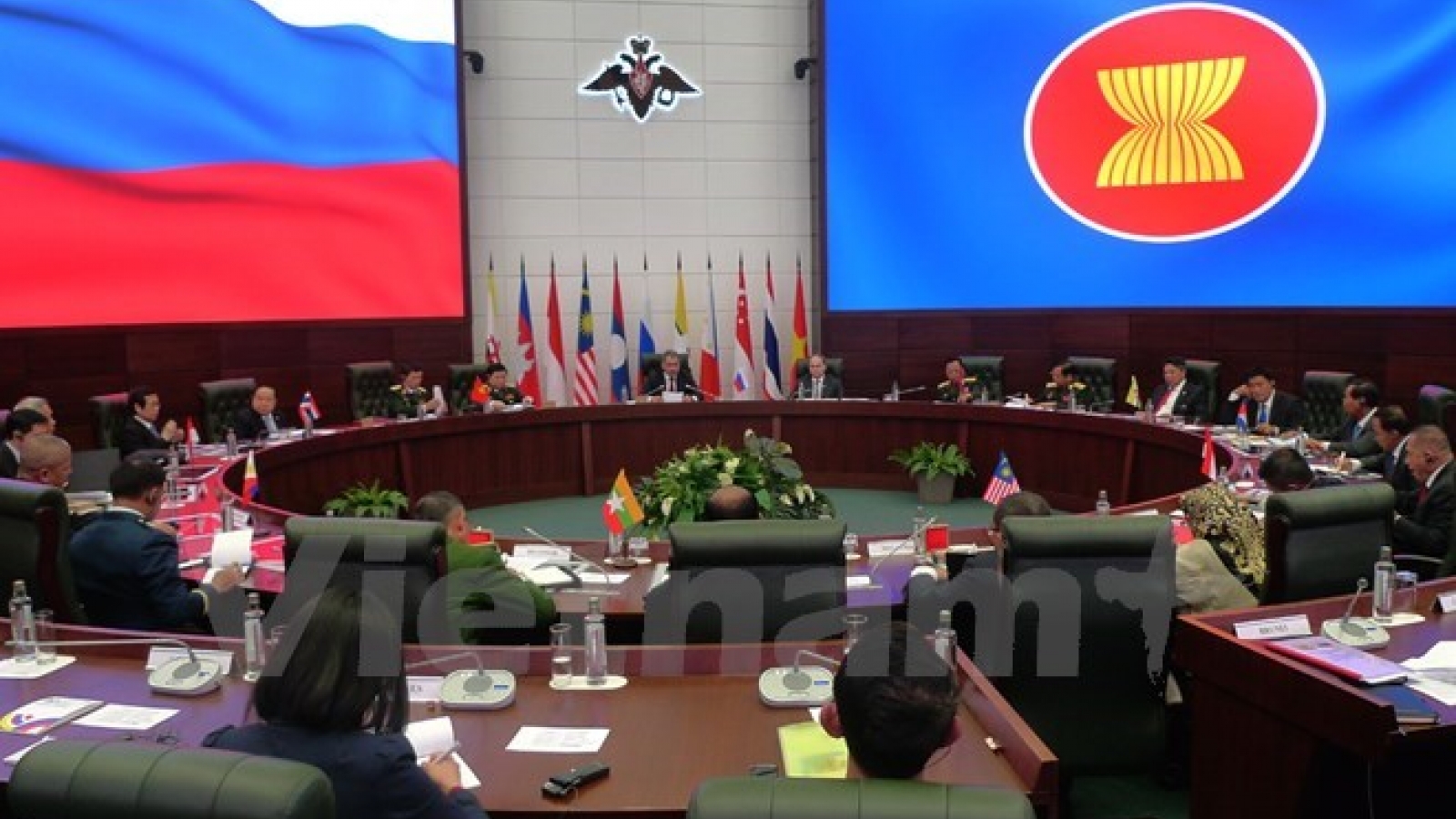 Minister calls for ASEAN’s single voice on East Sea security