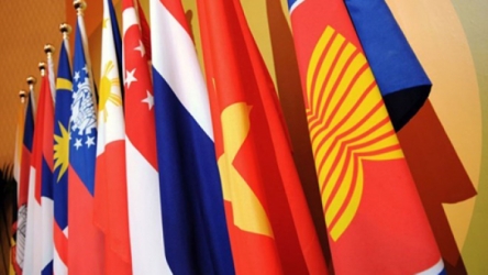 ASEAN finance ministers work to promote regional investment