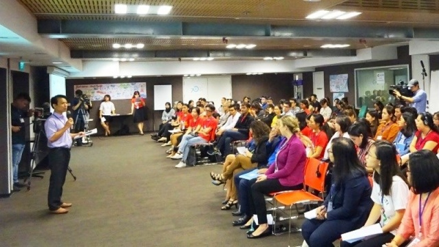 ASEAN youngsters seek ways to end gender violence, promote equality