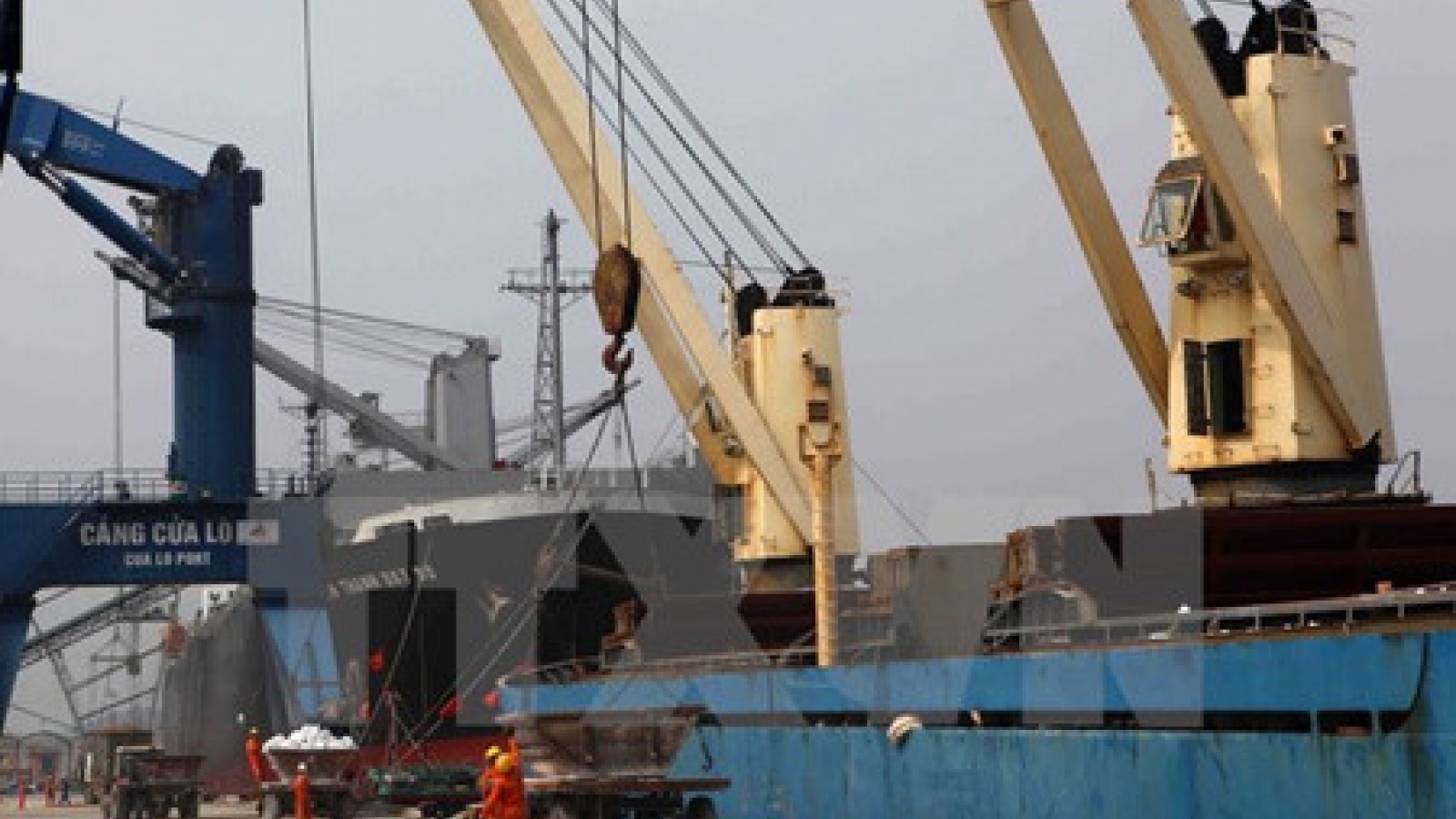WEF: Vietnam upgraded in global enabling trade report