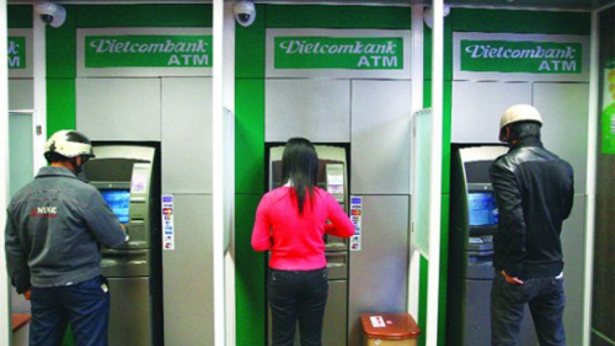 Vietcombank locks multiple cards over ATM theft risks