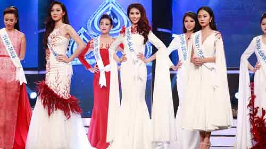 Quynh Chau makes top 5 Miss Ao Dai finalists
