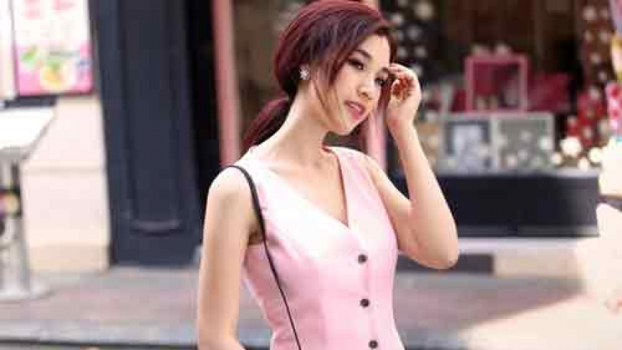 Hoang Oanh breathes new life into office dress