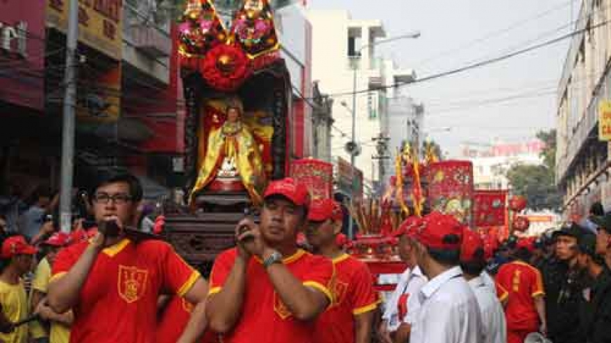 In pictures: Thien Hau Pagoda Festival 