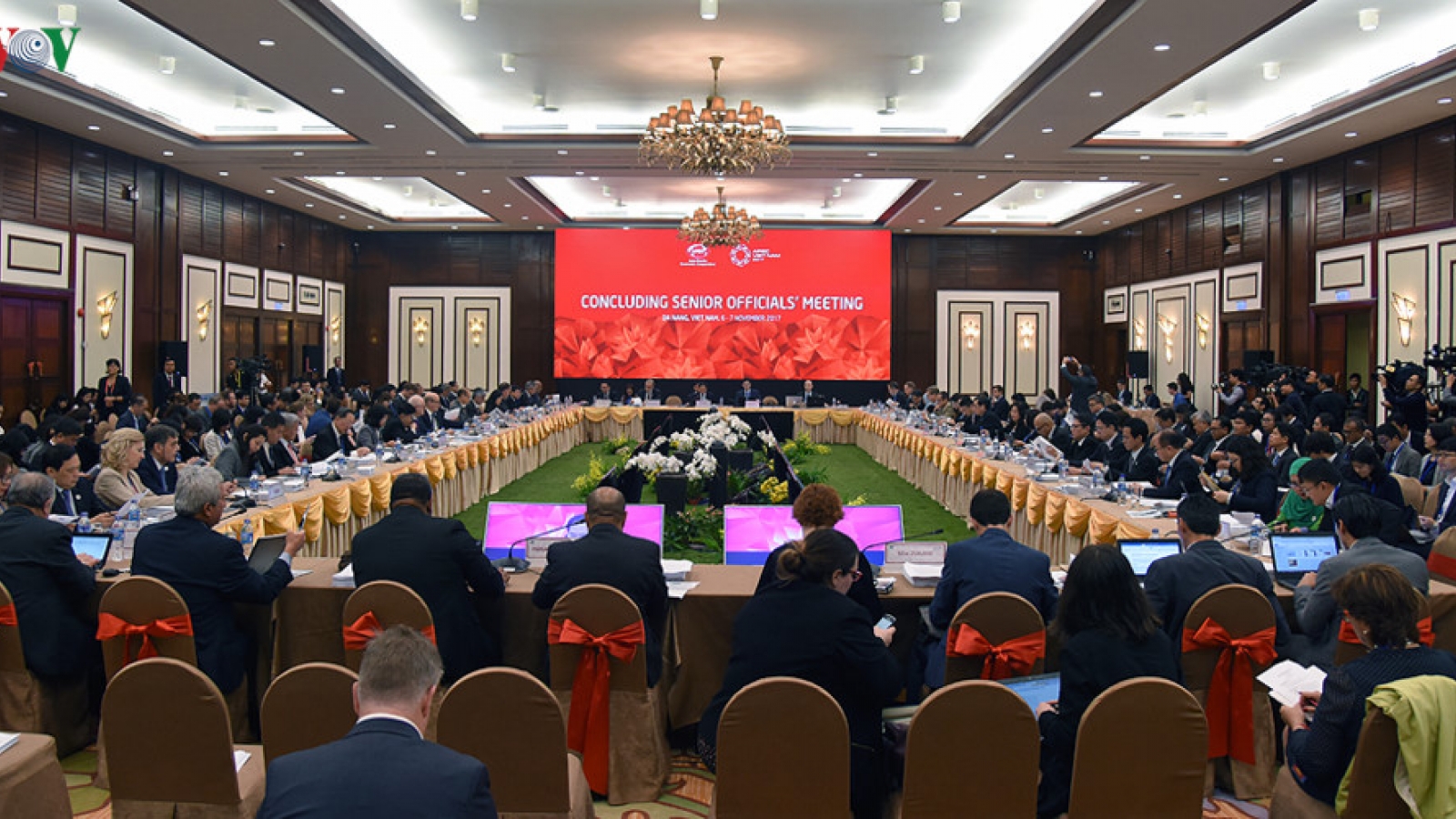 CSOM begins APEC Economic Leaders’ Week in Da Nang