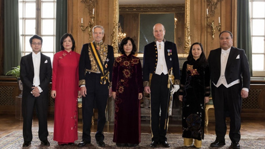 Ambassador to Sweden presents her credentials