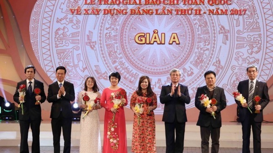 Winners of second press contest on Party building announced