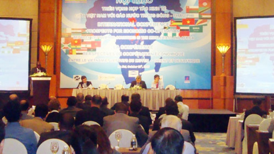 Seminar promotes economic links with Middle East, African nations