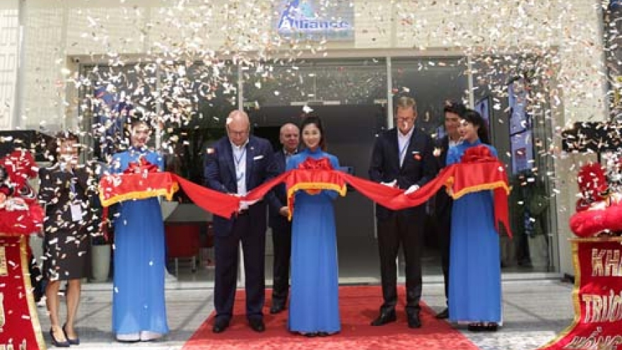 US Company to open laundromats in Vietnam