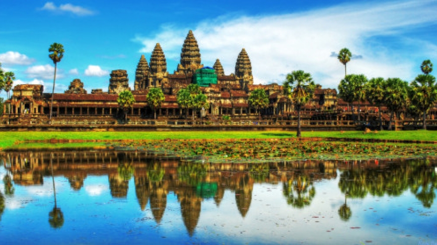 Airlines promote tourism in Cambodia