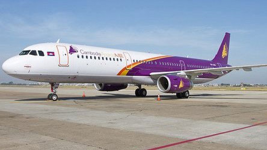 Air route connecting Vietnam, Cambodia, Laos inaugurated