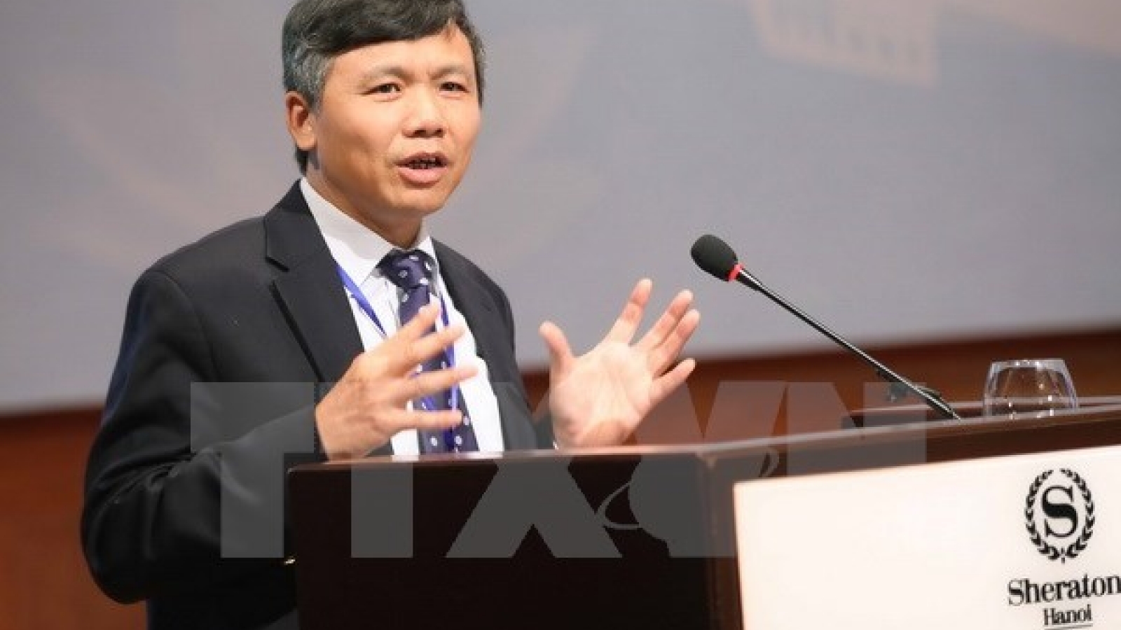 Vietnam, Argentina agree to cement ties at political consultation