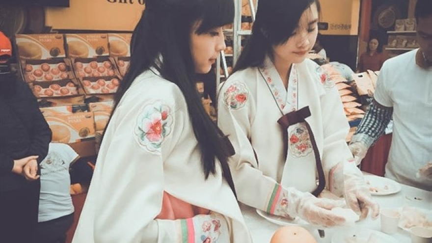 Artists to celebrate 10th Korea festival