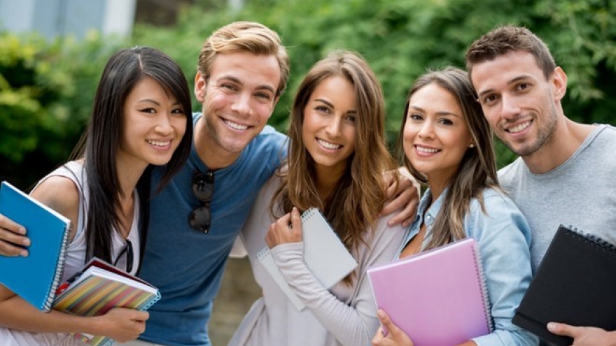 More Australian students to study in Vietnam