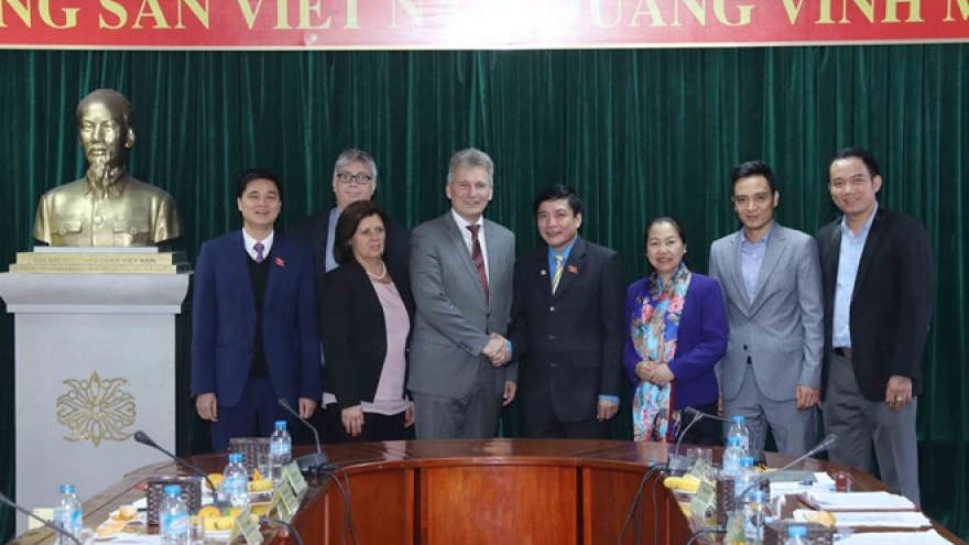 Austrian trade unions ready to share experience with Vietnam
