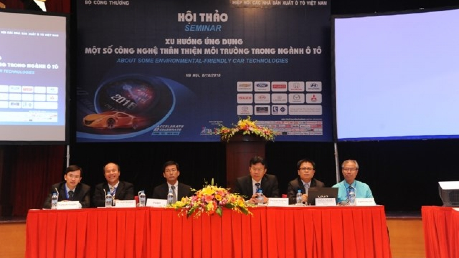 Auto industry heeds environmental protection