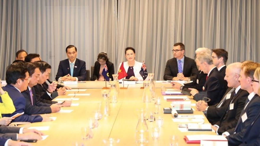 Top lawmaker: Vietnam opens door for Australian firms