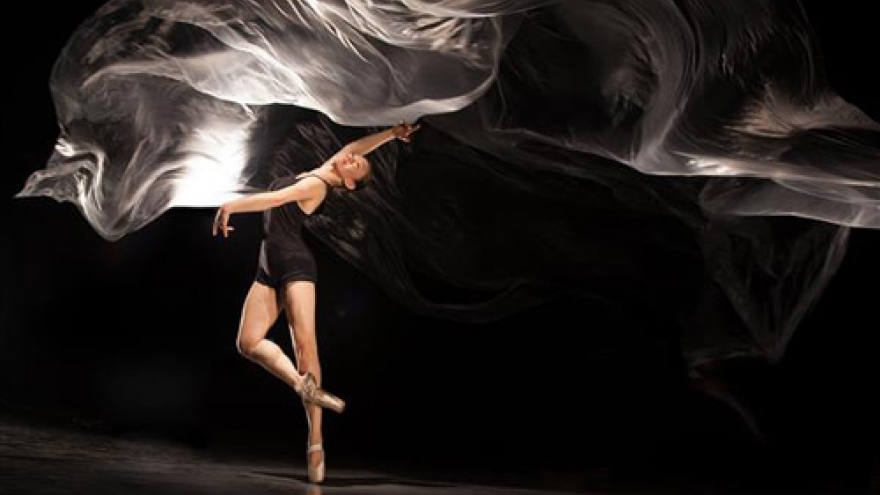 Europe-Asia contemporary dance comes to Hanoi 