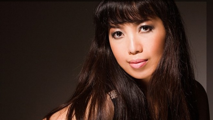 London-based pianist to play in HCM City