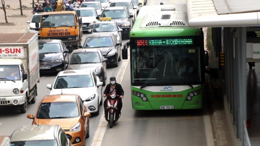 Hanoi plans second rapid bus route in push for public transport