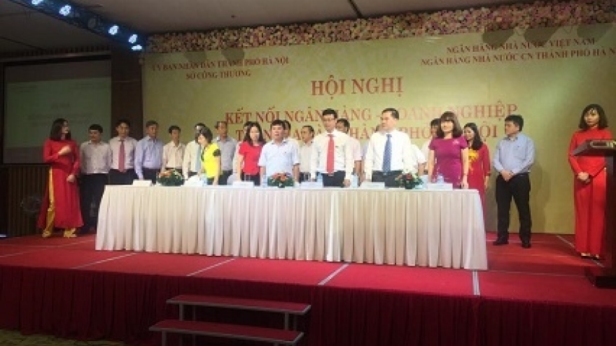 Banks commit to lend US$6.7 billion to Hanoi enterprises 